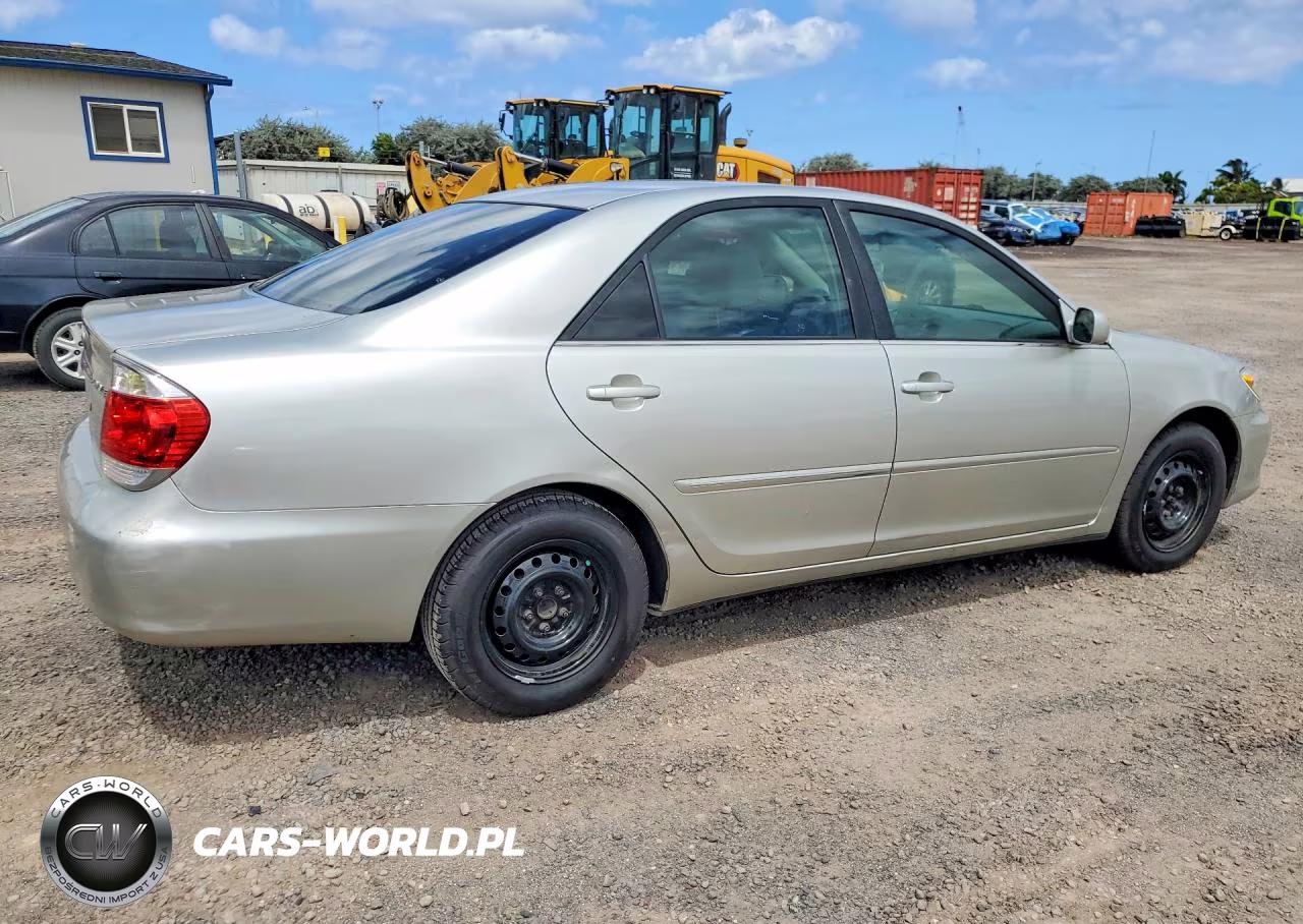 2005 Toyota Camry Standard VIN:JTDBE32K050303166 - 3