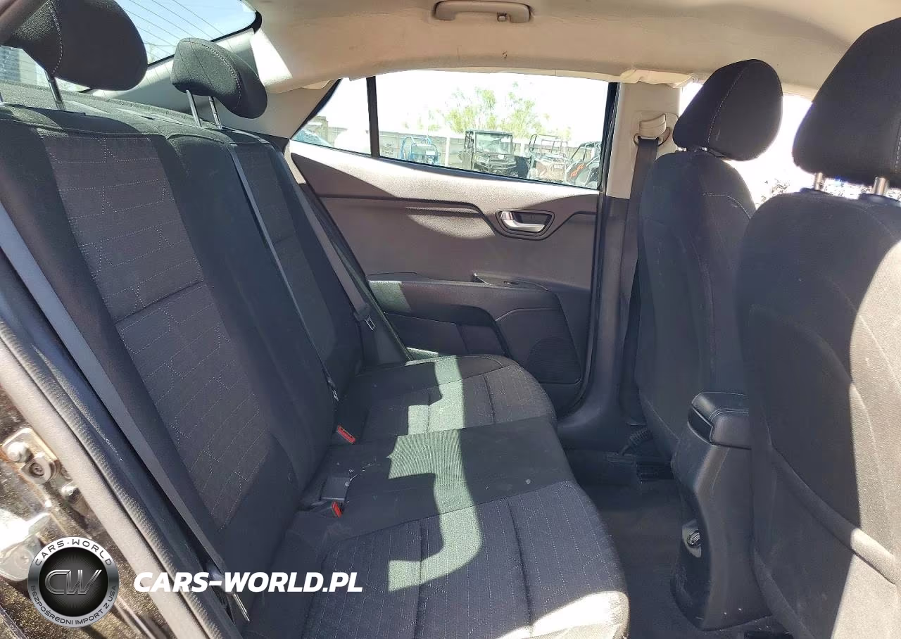 2020 Kia Rio VIN:3KPA24AD0LE328862 - 10