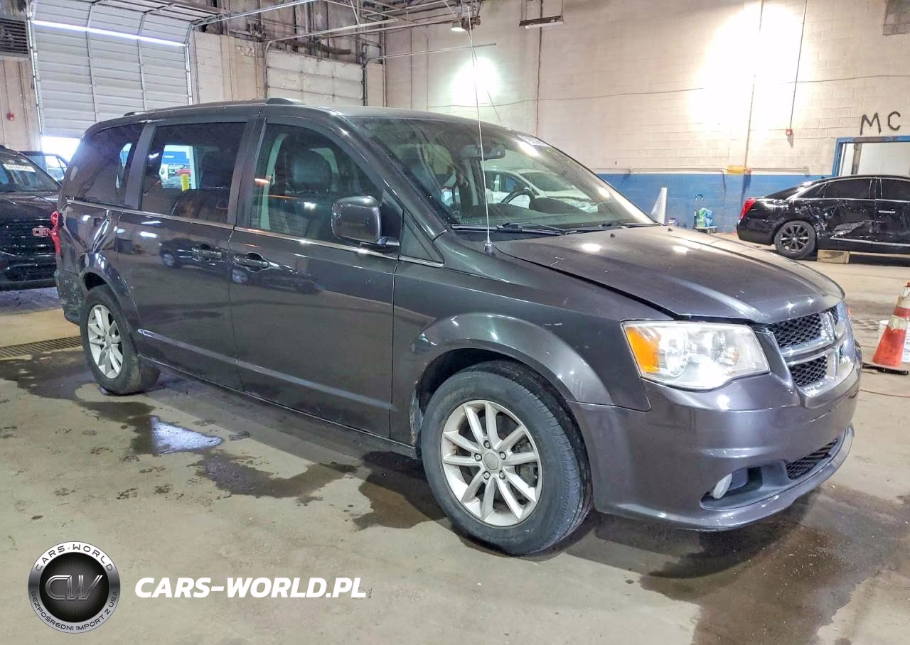 2018 Dodge Grand Caravan Sxt VIN:2C4RDGCG0JR266977 - 4