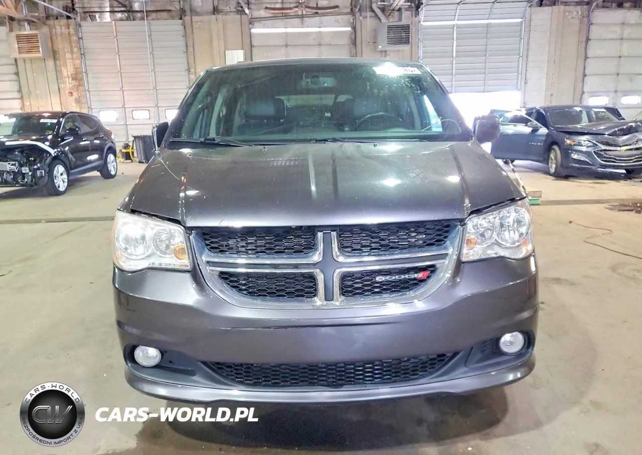 2018 Dodge Grand Caravan Sxt VIN:2C4RDGCG0JR266977 - 5