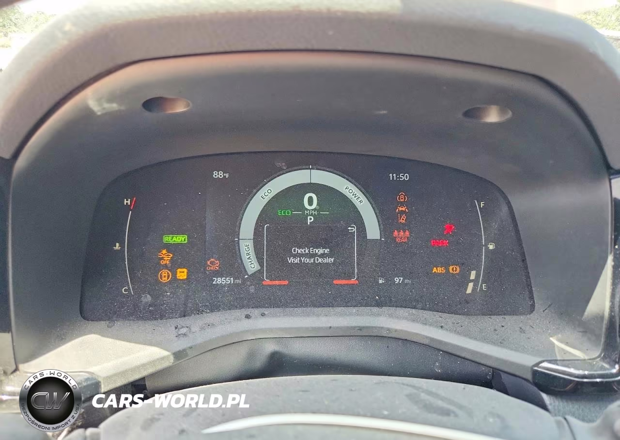 2025 Toyota Camry Se VIN:4T1DAACKXSU570662 - 9