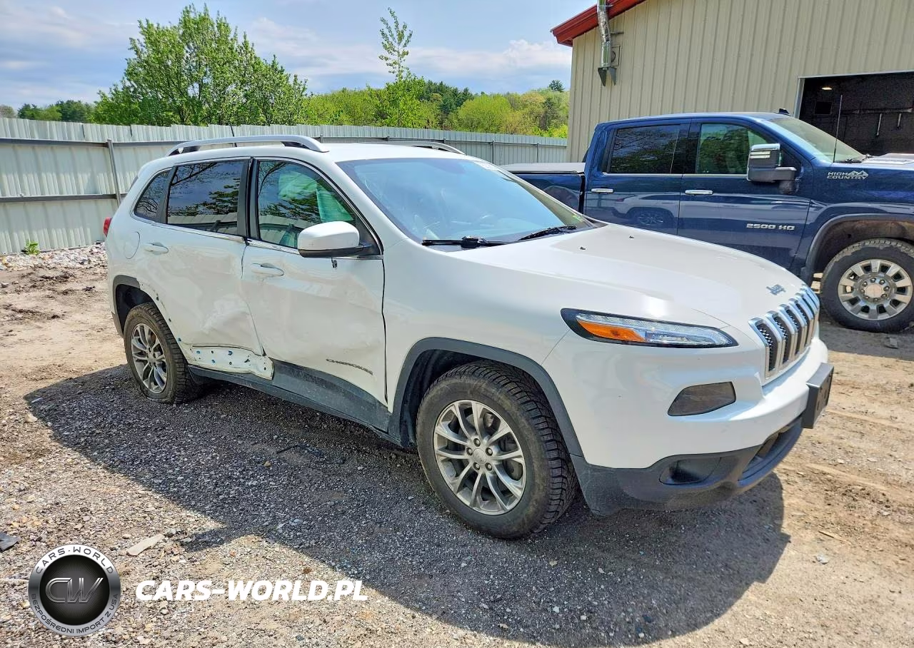 2017 Jeep Cherokee Latitude VIN:1C4PJMCB2HW571546 - 4