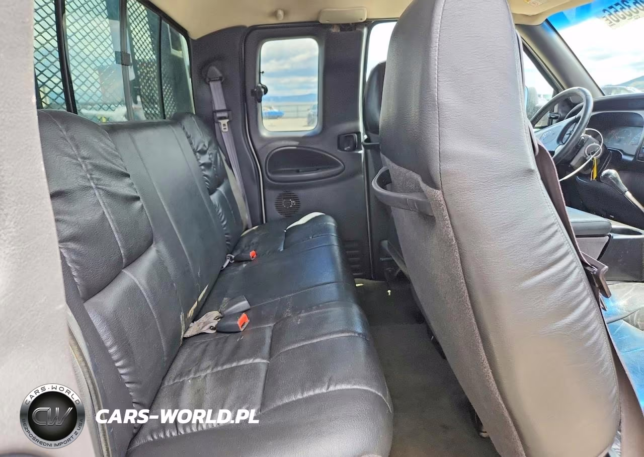 1999 Dodge Ram 2500 VIN:1B7KF2363XJ538733 - 10