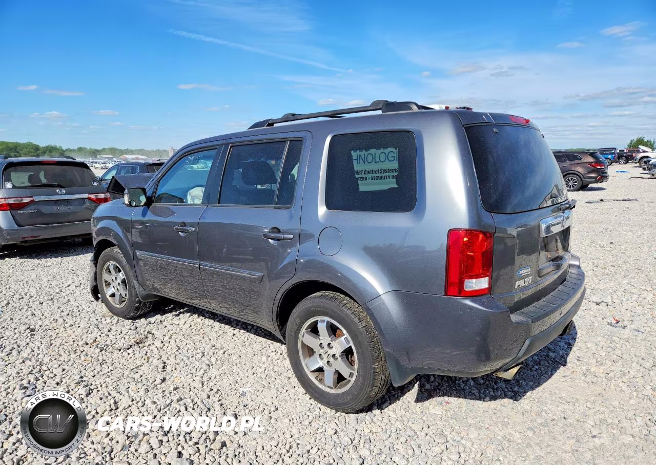 2011 Honda Pilot Touring VIN:5FNYF4H93BB083973 - 2