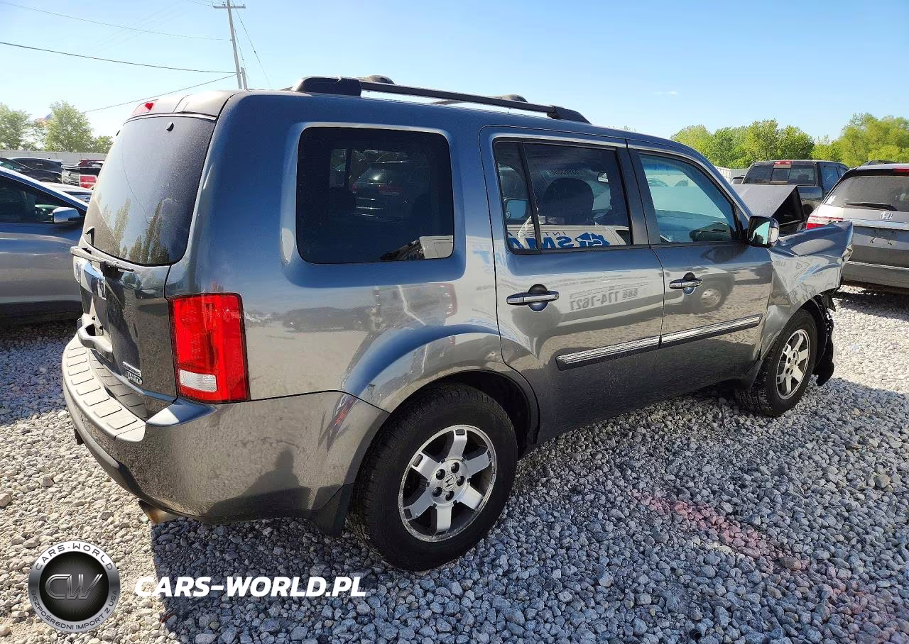 2011 Honda Pilot Touring VIN:5FNYF4H93BB083973 - 3