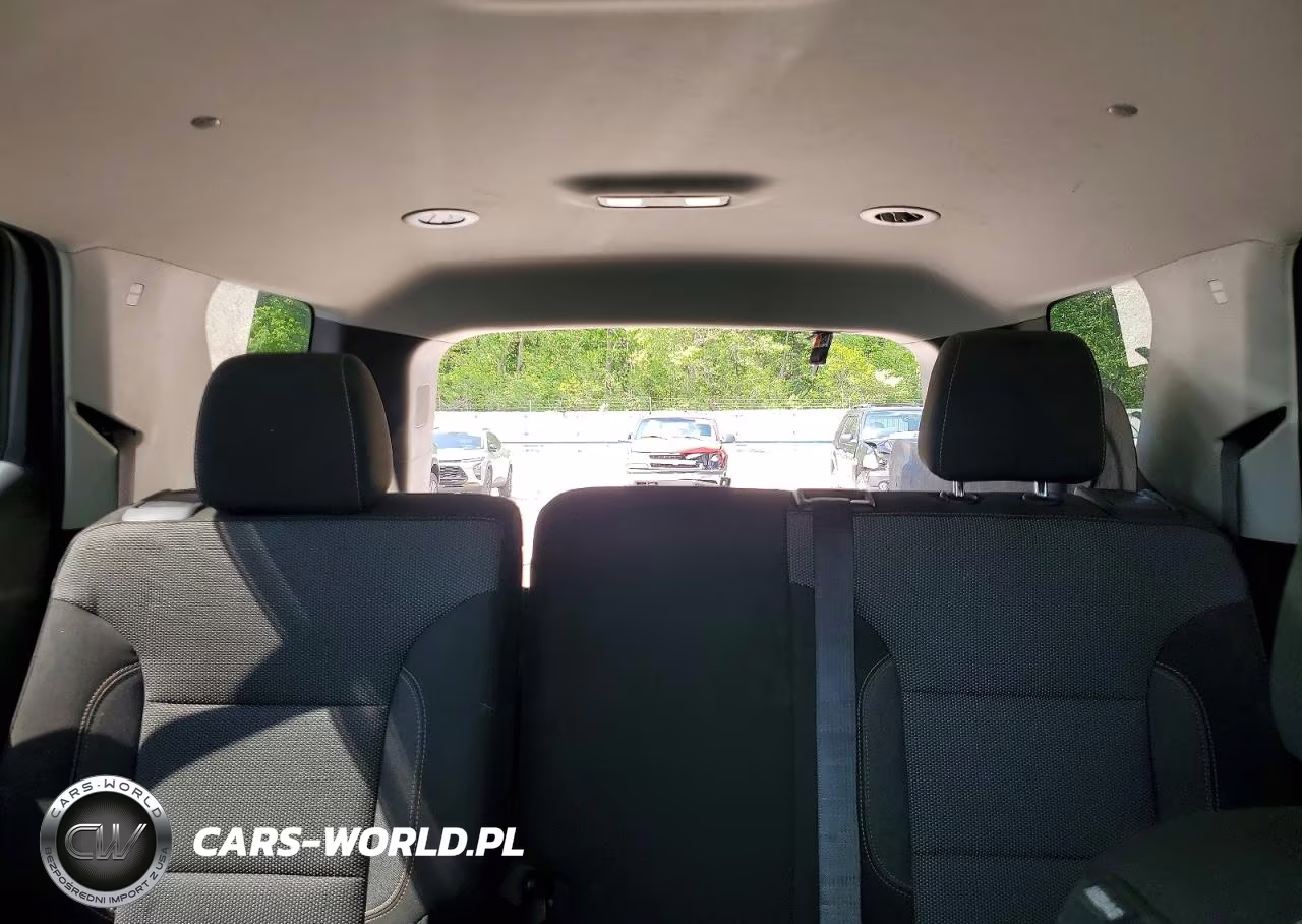 2019 Chevrolet Traverse Ls VIN:1GNEVFKW4KJ282076 - 10