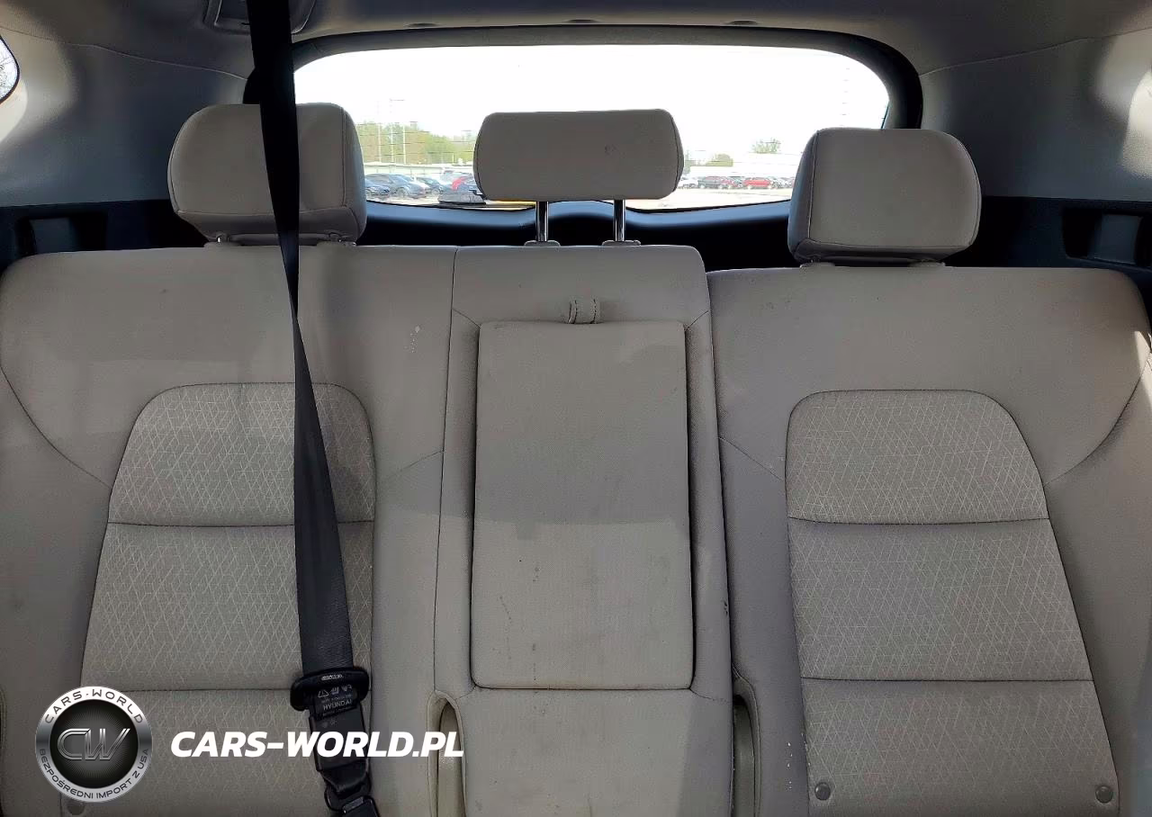 2017 Hyundai Tucson Se VIN:KM8J3CA45HU551491 - 10