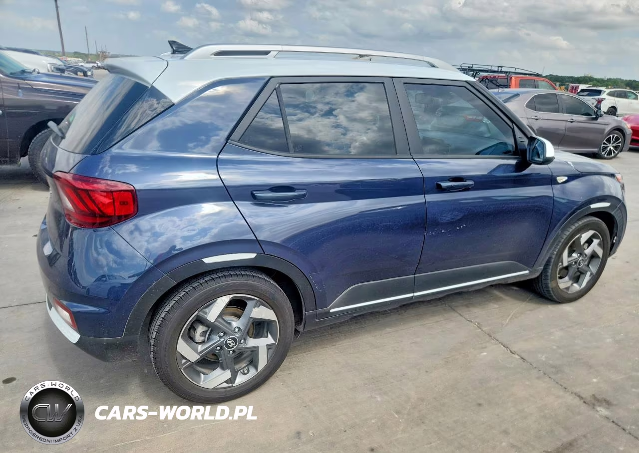 2022 Hyundai Venue Limited VIN:KMHRC8A39NU193461 - 3