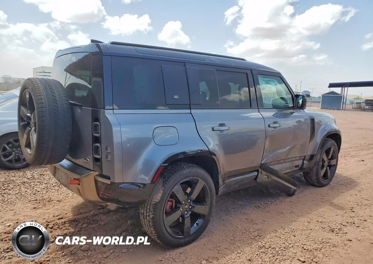2023 Land Rover Defender 110 X VIN:SALEX7EU2P2122632 - 3