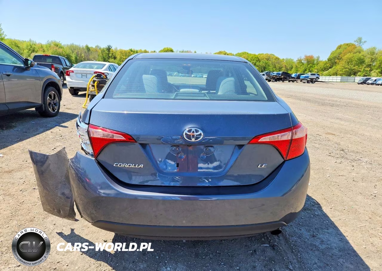 2018 Toyota Corolla Le VIN:2T1BURHE1JC077646 - 6
