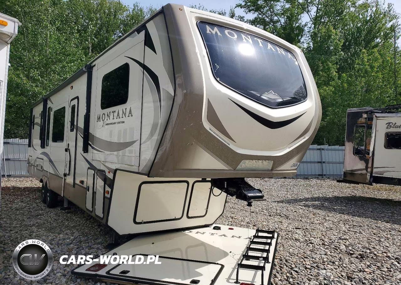 2019 Montana Trailer
