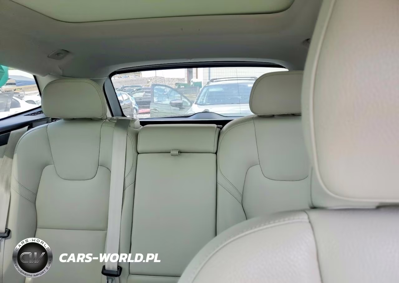 2023 Volvo Xc60 Ultimate VIN:YV4L12DV2P1218504 - 10