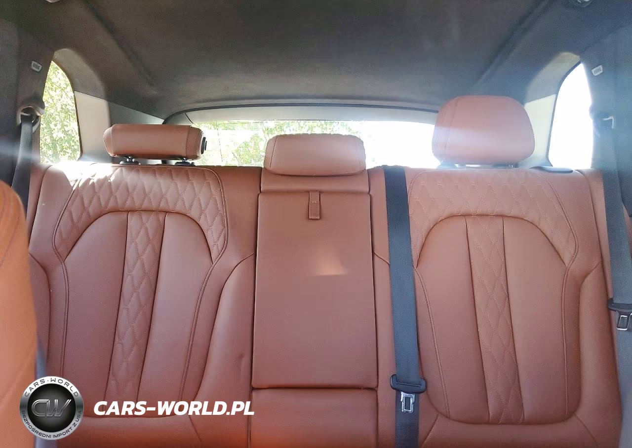 2022 BMW X5 xDrive45E VIN:5UXTA6C01N9J32937 - 10