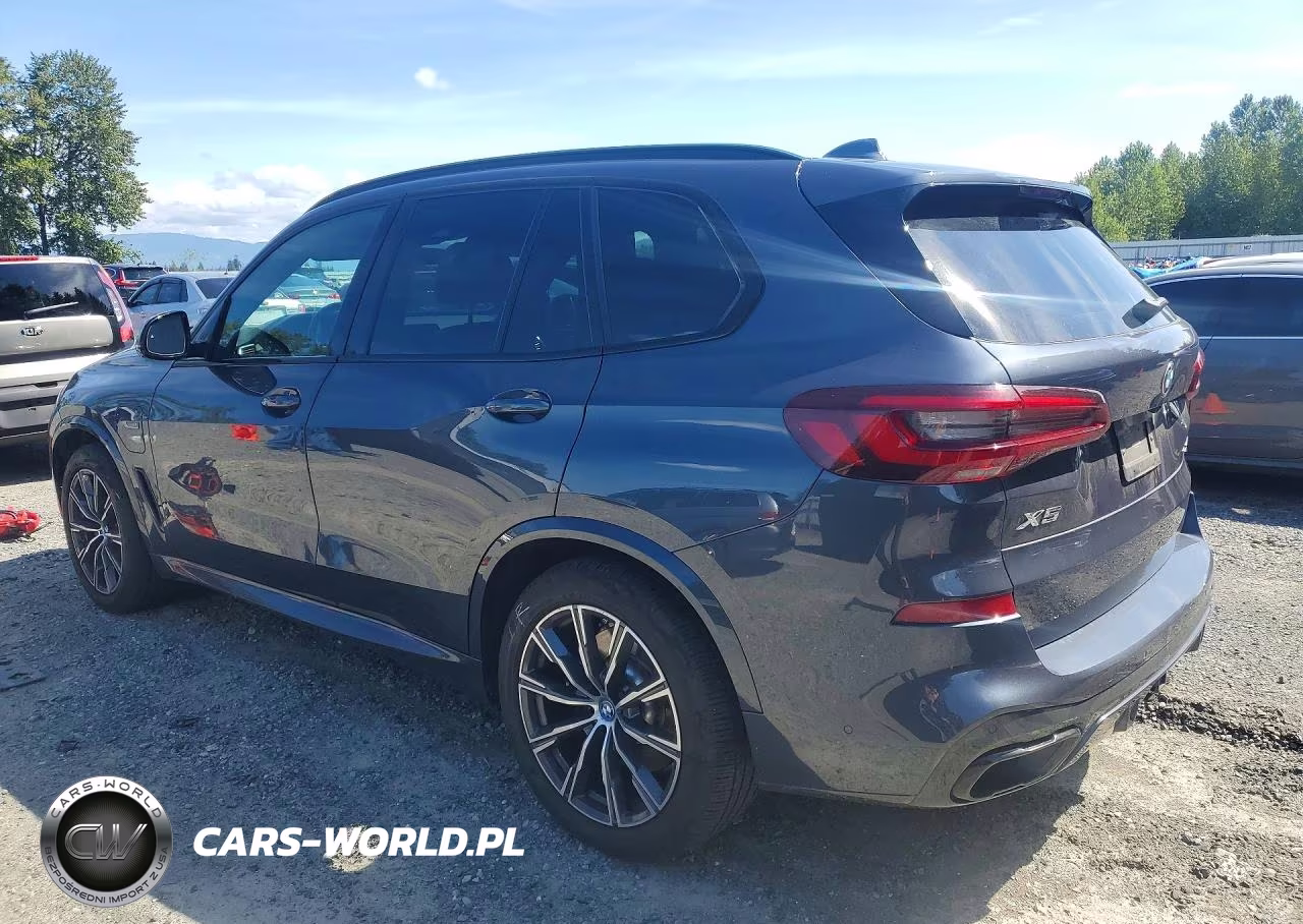 2022 BMW X5 xDrive45E VIN:5UXTA6C01N9J32937 - 2