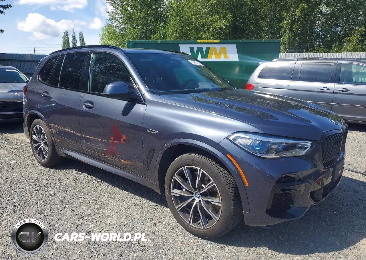 2022 BMW X5 xDrive45E VIN:5UXTA6C01N9J32937 - 4