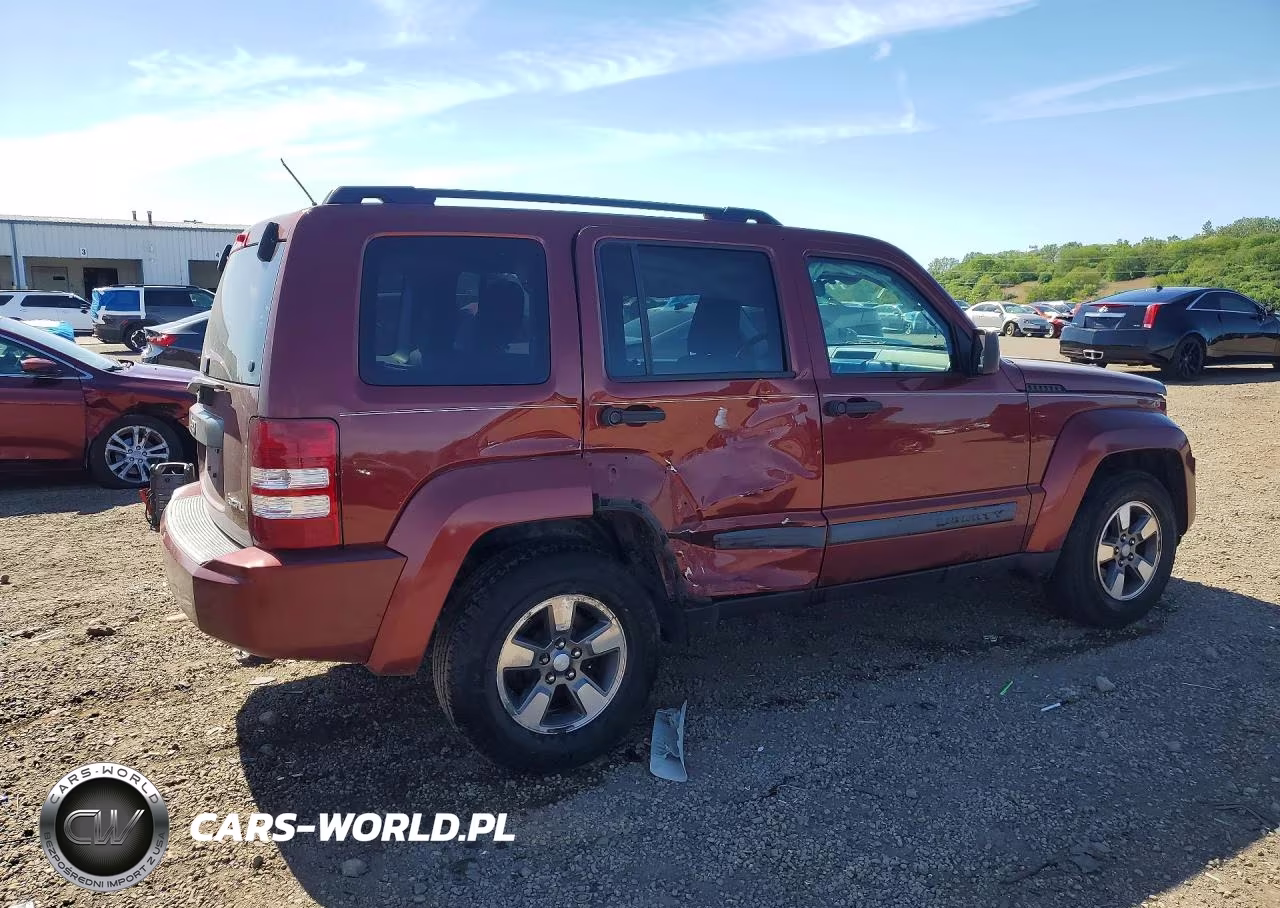 2008 Jeep Liberty Sport VIN:1J8GP28K38W156370 - 3