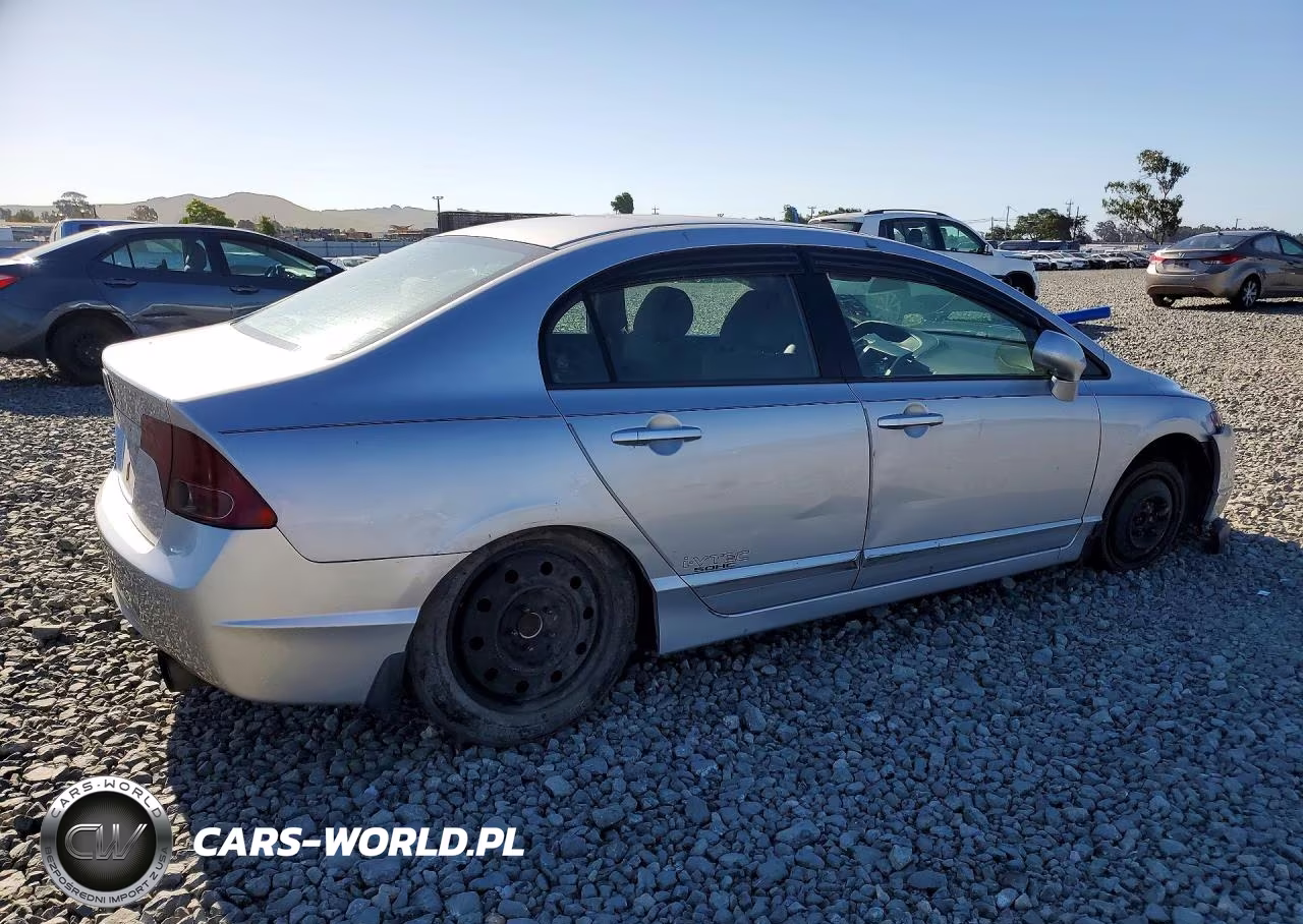 2008 Honda Civic Lx VIN:1HGFA15538L042613 - 3