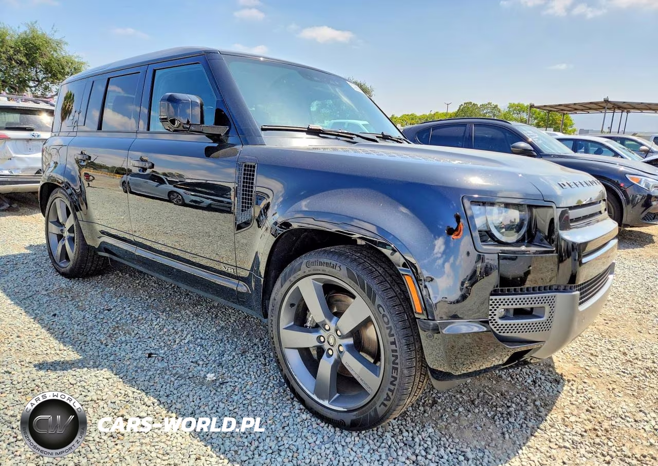 2023 Land Rover Defender 110 VIN:SALEWEEE6P2109303 - 4