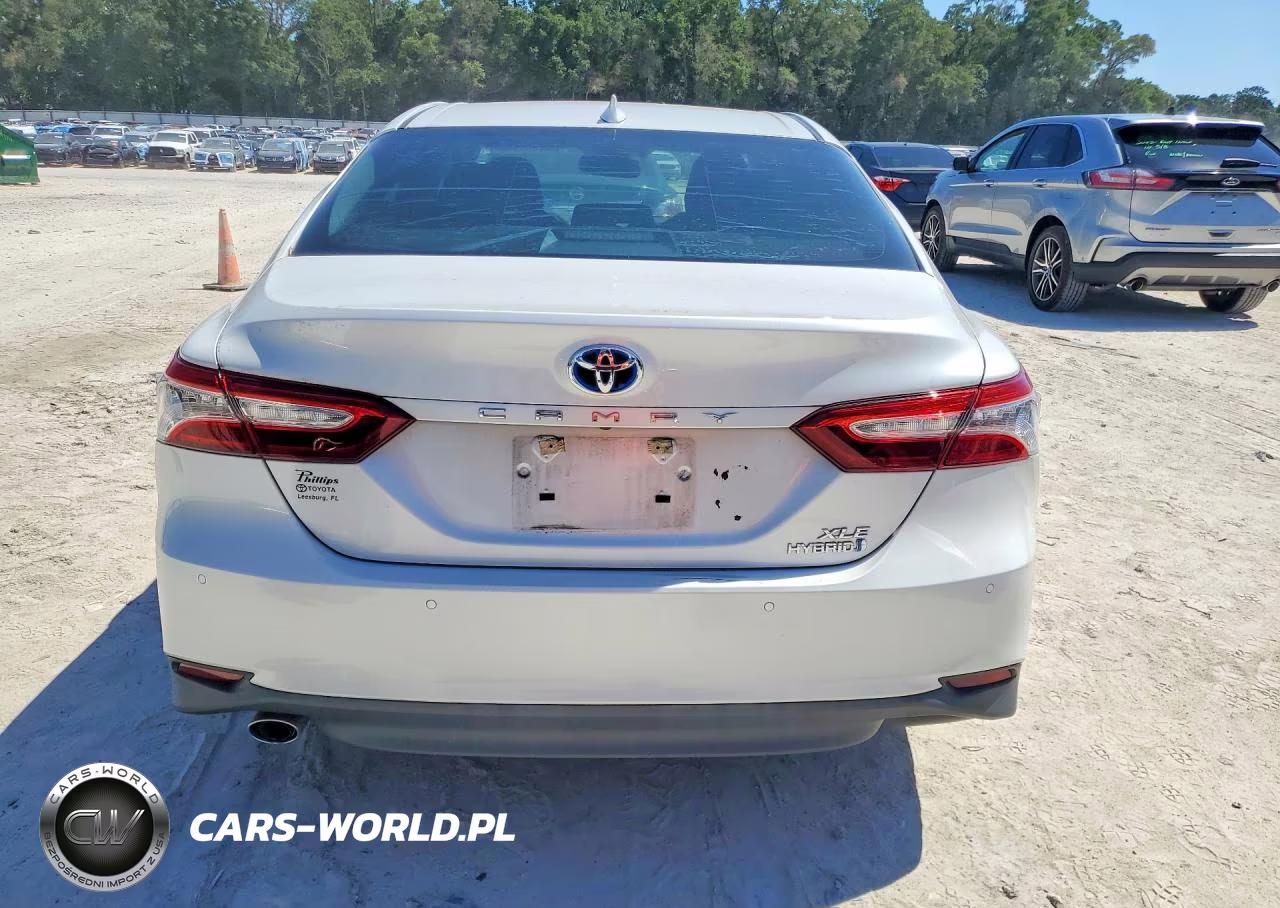 2018 Toyota Camry Hybrid Xle VIN:4T1B21HK3JU002734 - 6
