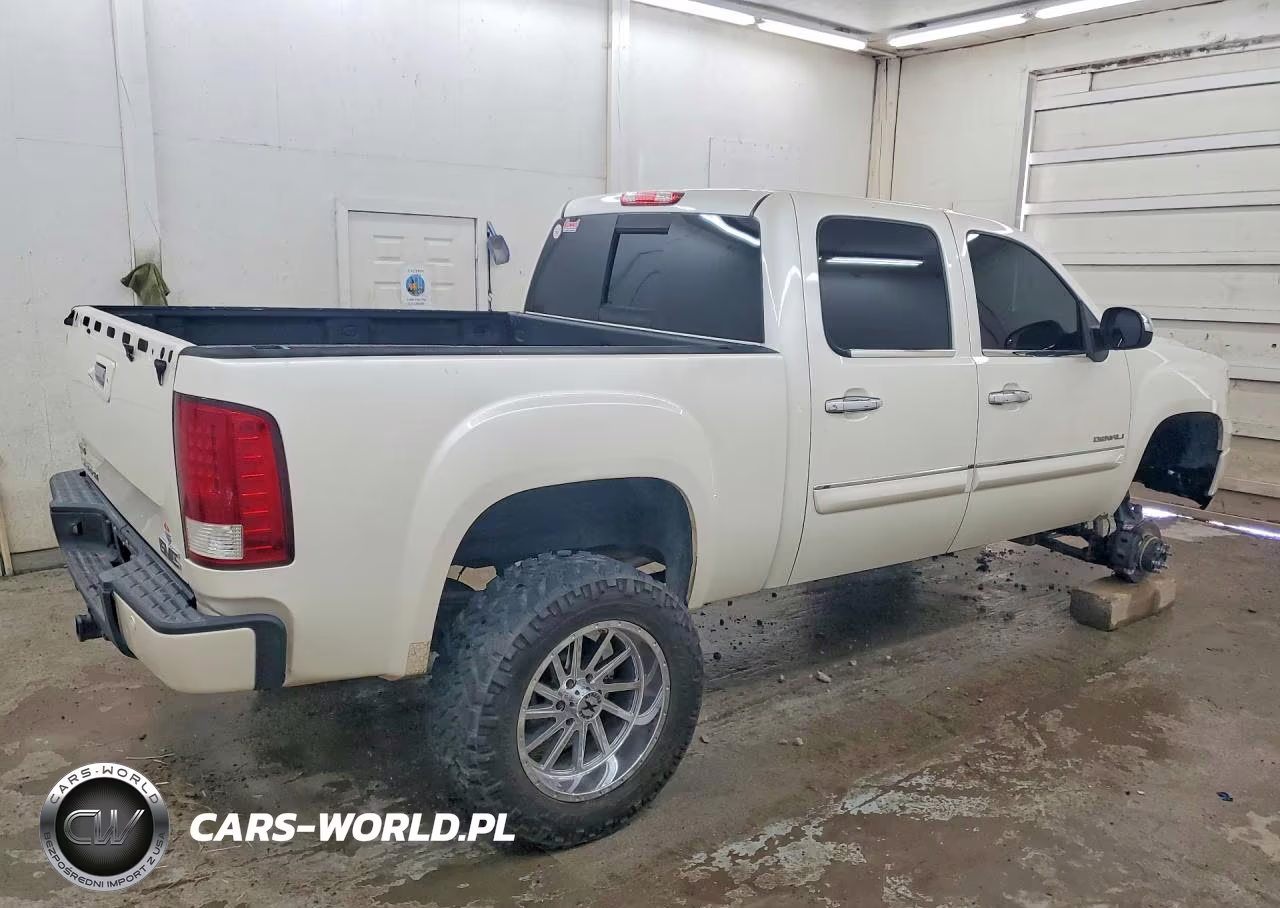 2011 GMC Sierra K1500 Denali VIN:3GTP2XE26BG251843 - 3