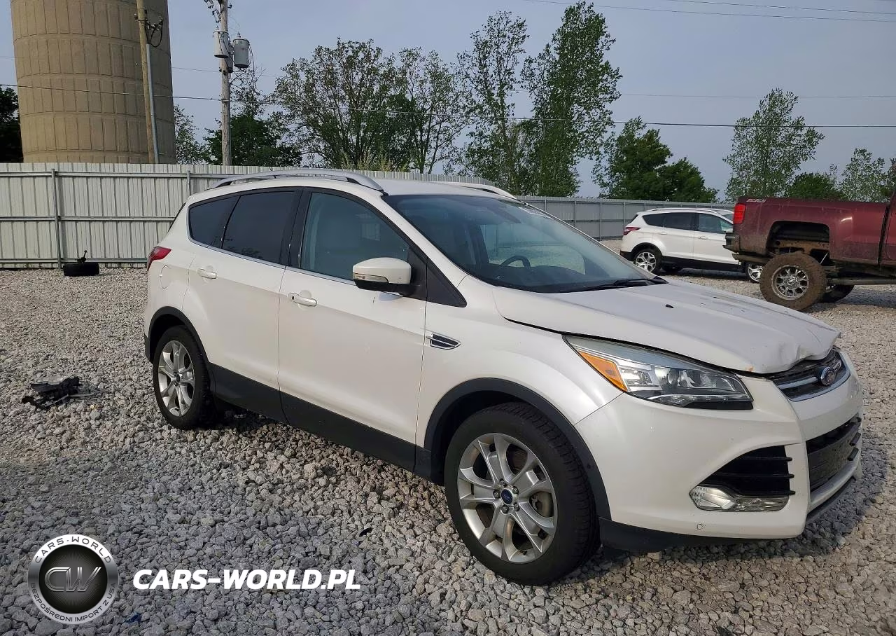 2016 Ford Escape Titanium VIN:1FMCU9J97GUC30085 - 4