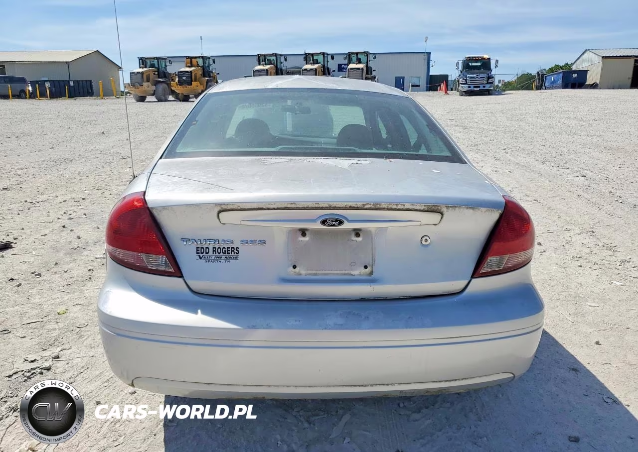 2004 Ford Taurus Ses VIN:1FAFP55S74A208993 - 6