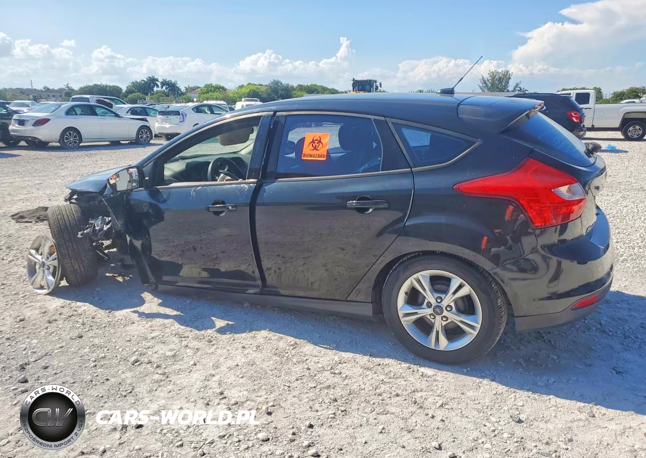 2014 Ford Focus Se VIN:1FADP3K25EL203698 - 2