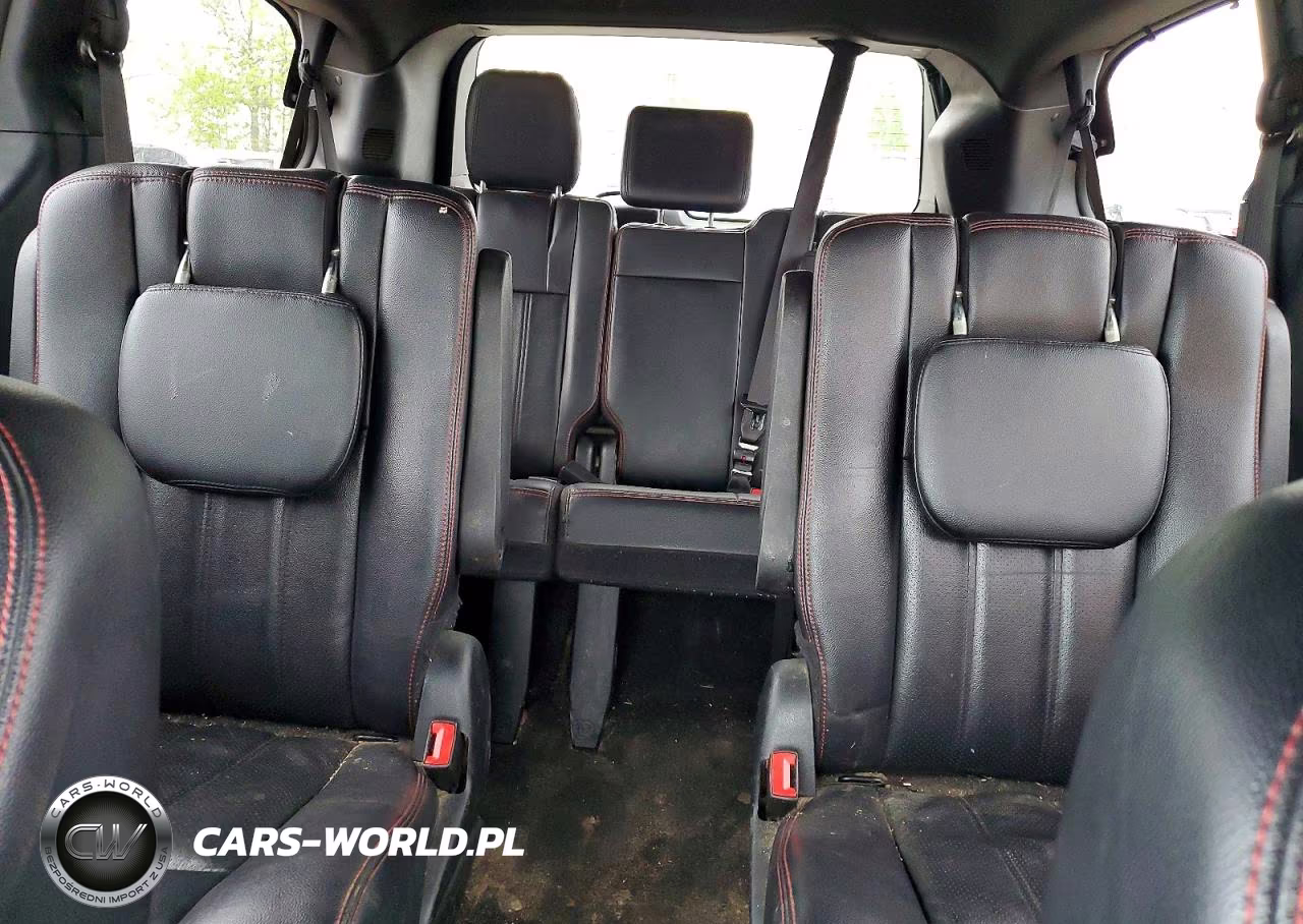2017 Dodge Grand Caravan Gt VIN:2C4RDGEG5HR852470 - 10
