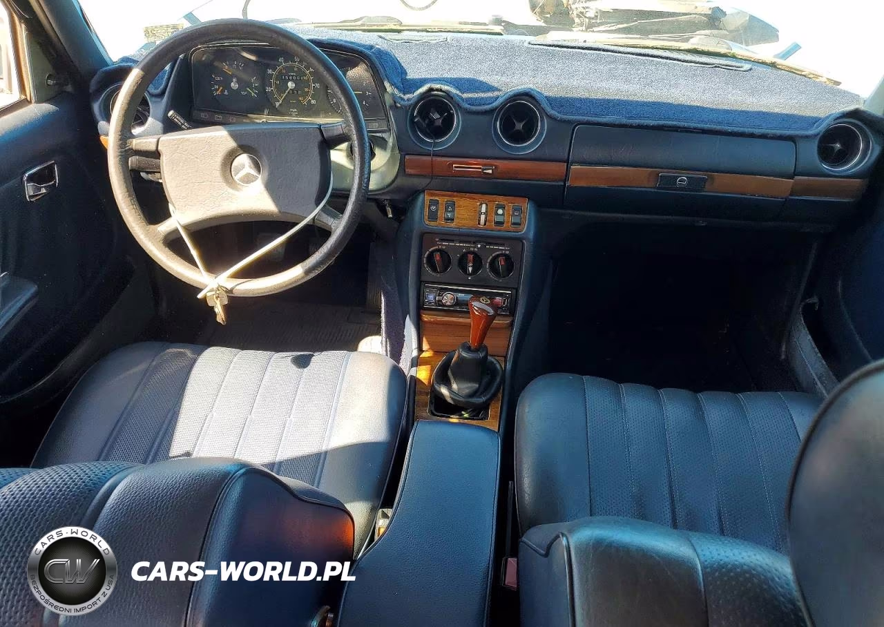 1982 Mercedes-Benz 240 D VIN:WDBAB23A6CB350612 - 8