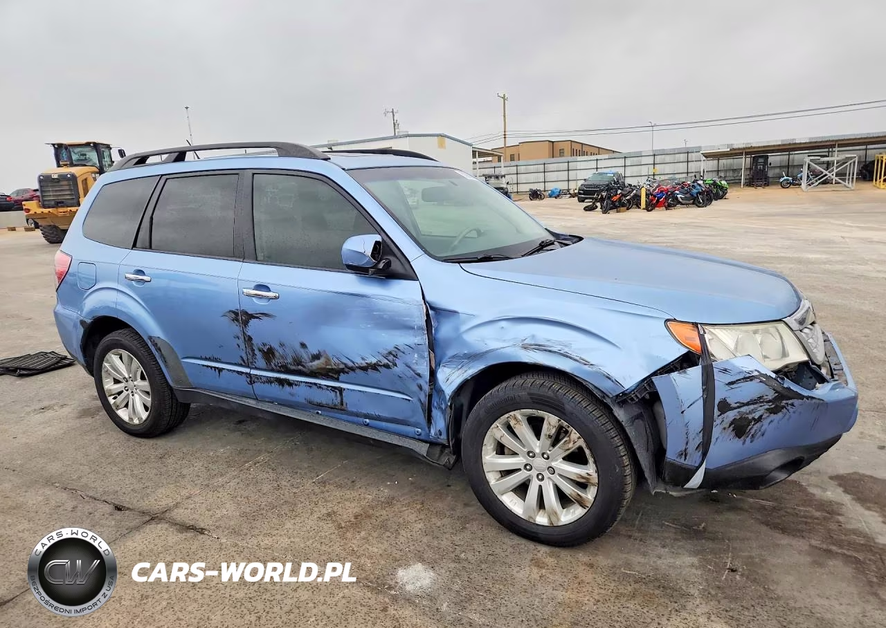 2011 Subaru Forester Limited VIN:JF2SHBFC3BH728948 - 4