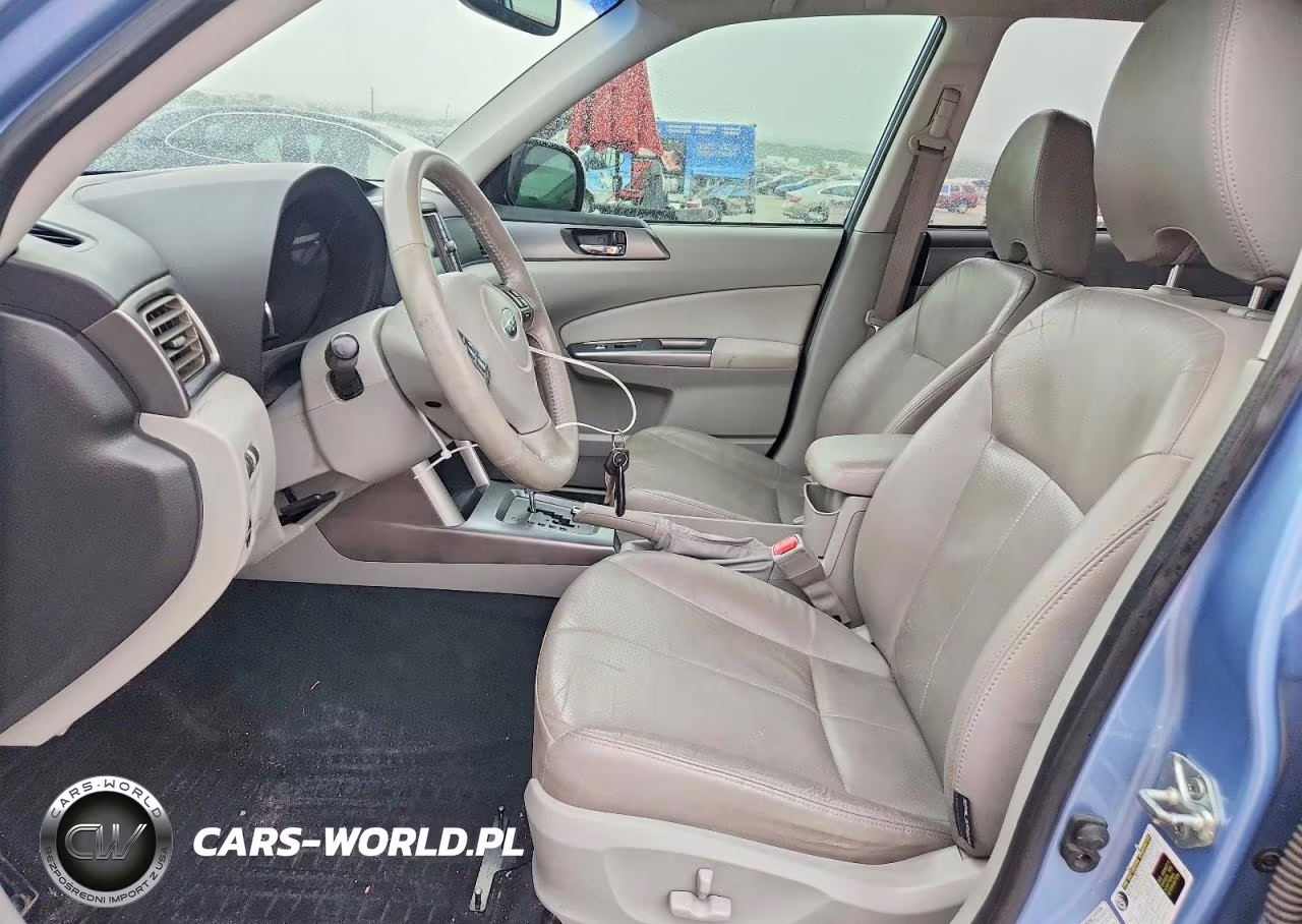 2011 Subaru Forester Limited VIN:JF2SHBFC3BH728948 - 7