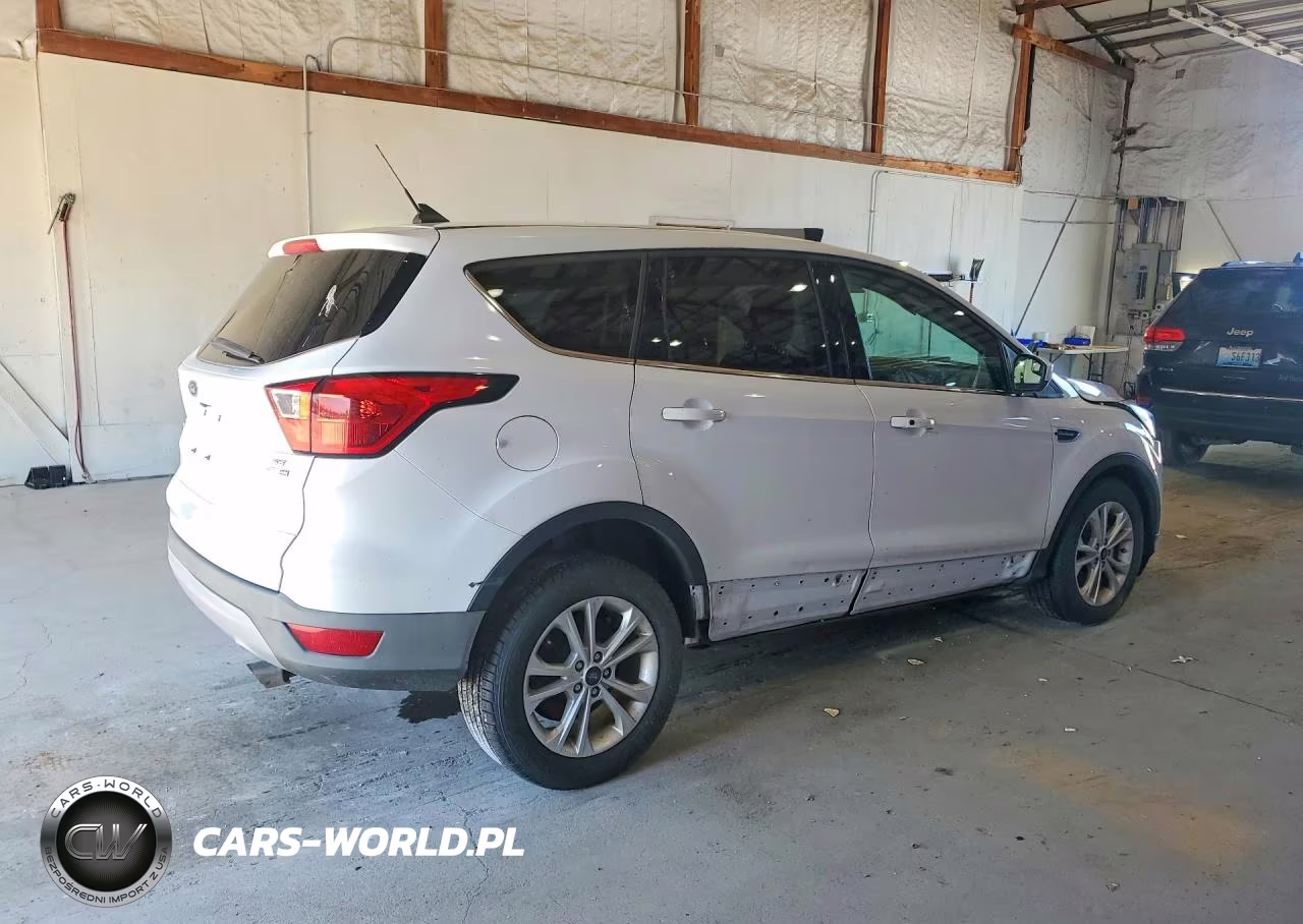 2019 Ford Escape Se VIN:1FMCU9GD0KUB65620 - 3