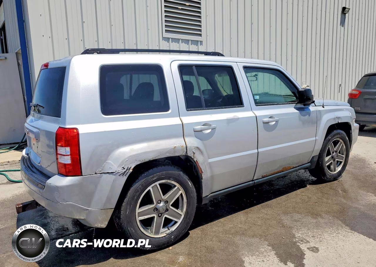 2010 Jeep Patriot Sport VIN:1J4NF2GB8AD512388 - 3