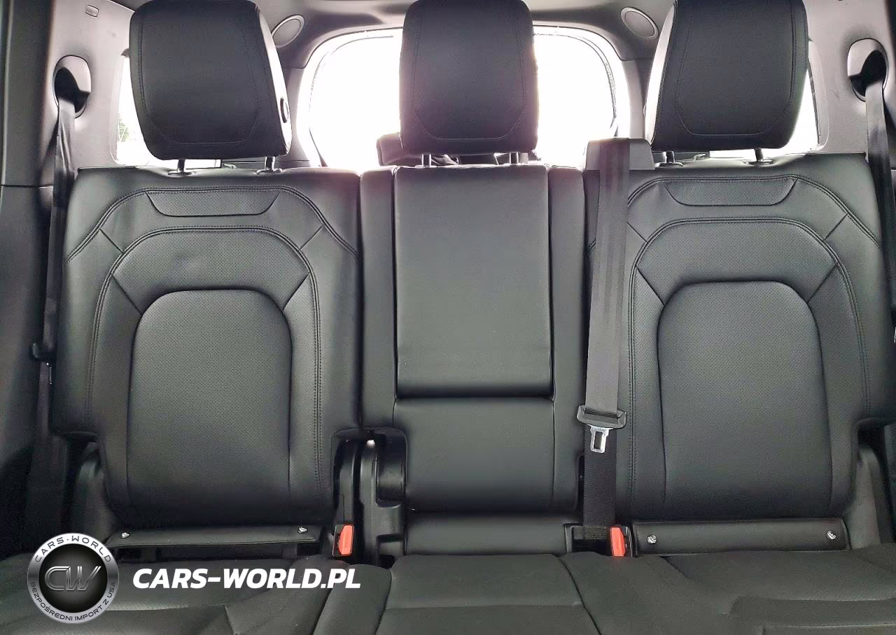 2023 Land Rover Defender 130 Se VIN:SALEPFEU5P2217180 - 10