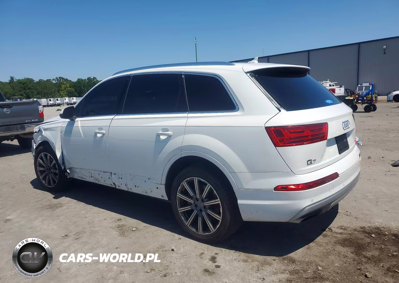 2017 Audi Q7 Premium Plus VIN:WA1LHAF77HD037948 - 2
