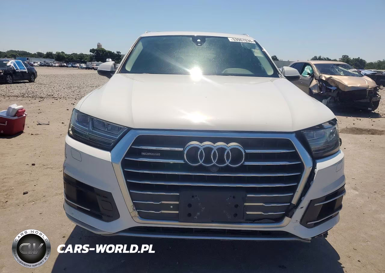 2017 Audi Q7 Premium Plus VIN:WA1LHAF77HD037948 - 5
