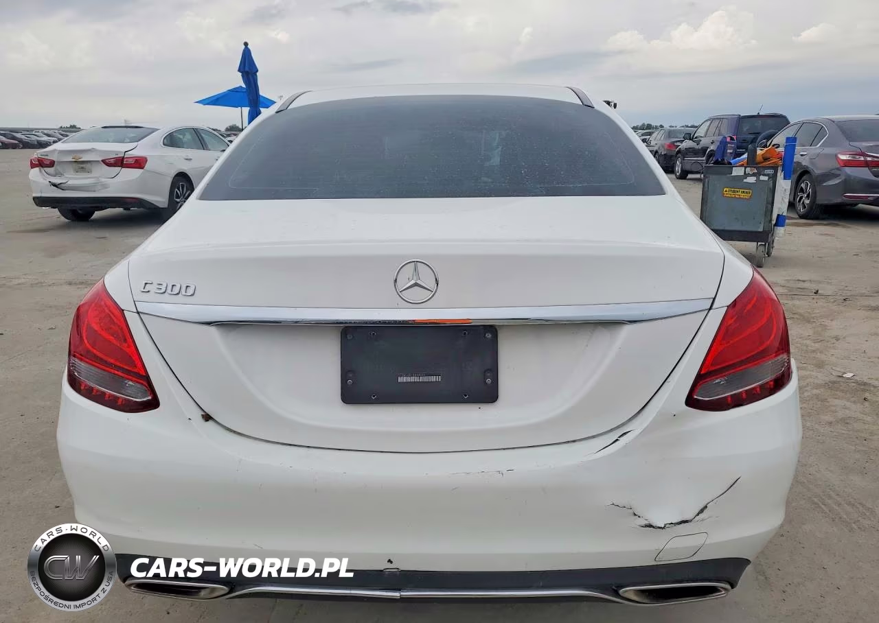 2018 Mercedes-Benz C 300 VIN:55SWF4JB1JU264295 - 6
