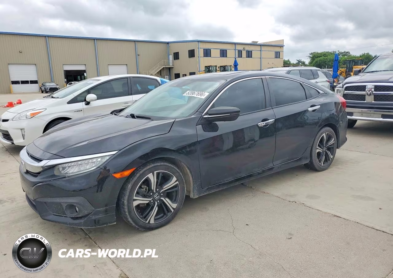 2016 Honda Civic Touring – zdjęcie 1 z 12