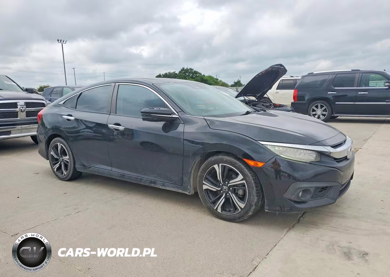 2016 Honda Civic Touring VIN:19XFC1F95GE224072 - 4