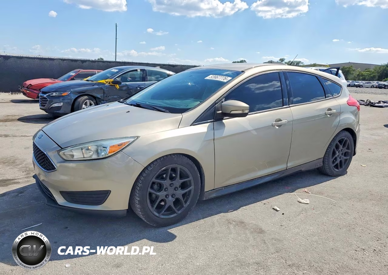 2016 FORD FOCUS SE