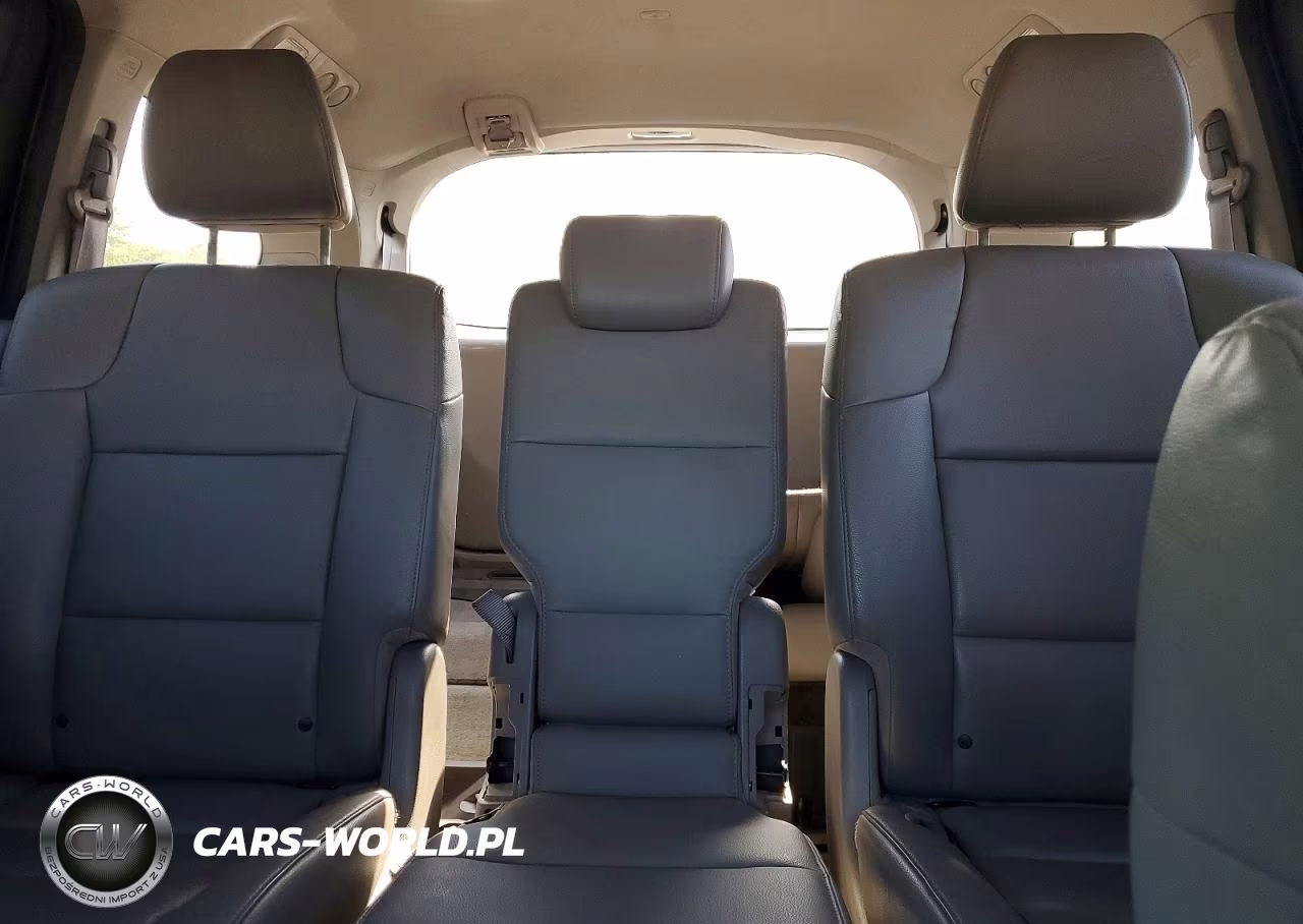 2014 Honda Odyssey Touring VIN:5FNRL5H97EB027574 - 10