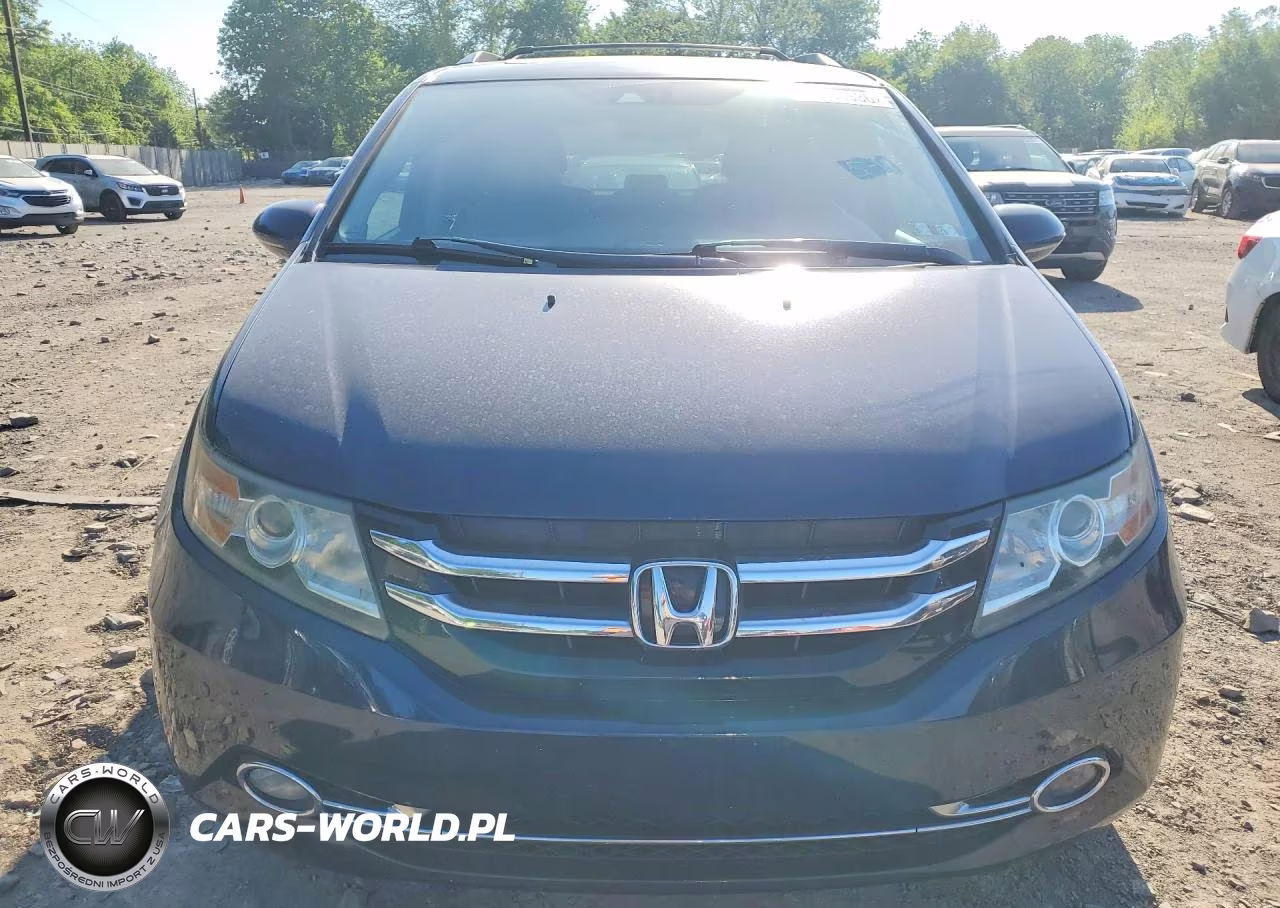 2014 Honda Odyssey Touring VIN:5FNRL5H97EB027574 - 5