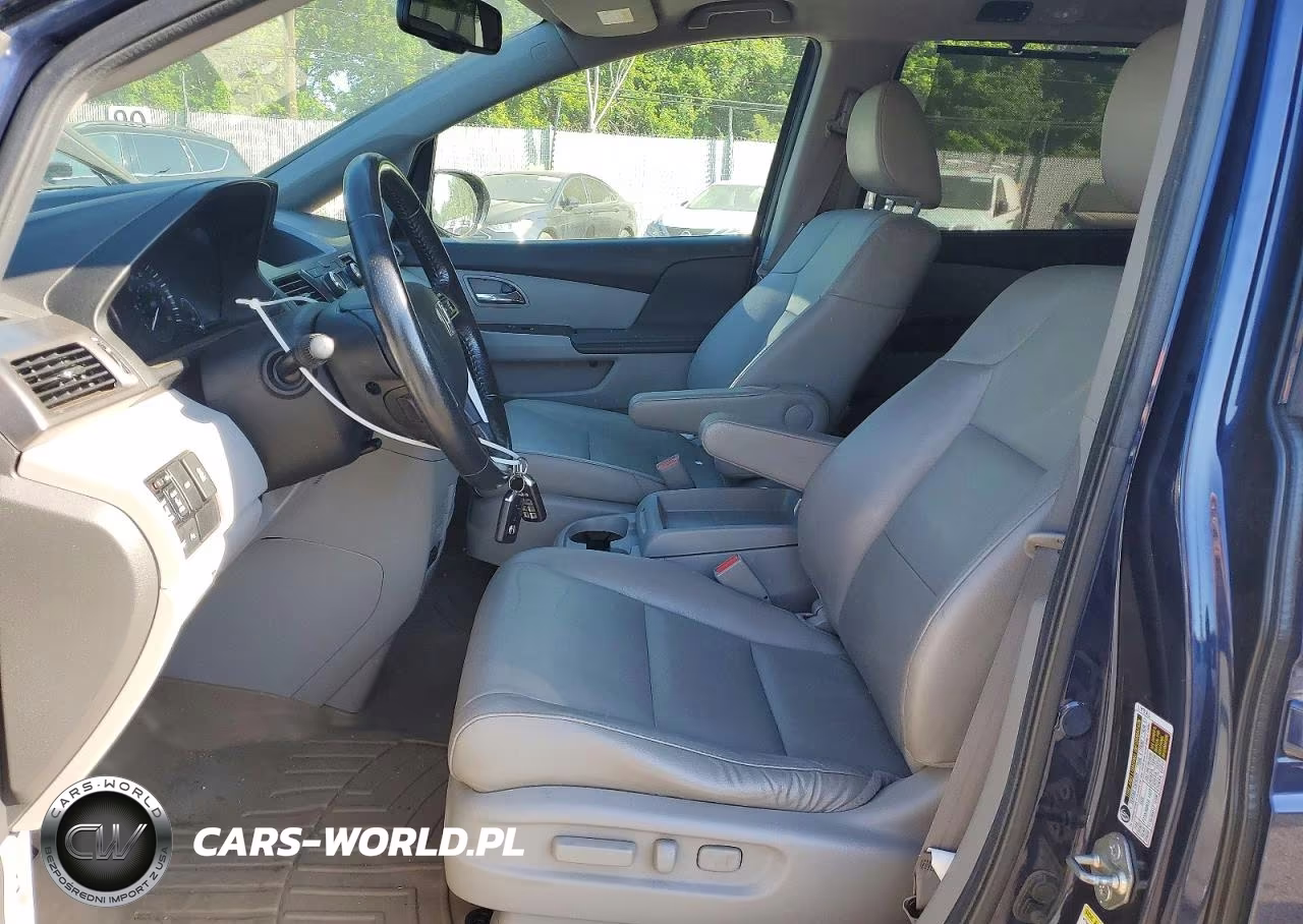 2014 Honda Odyssey Touring VIN:5FNRL5H97EB027574 - 7