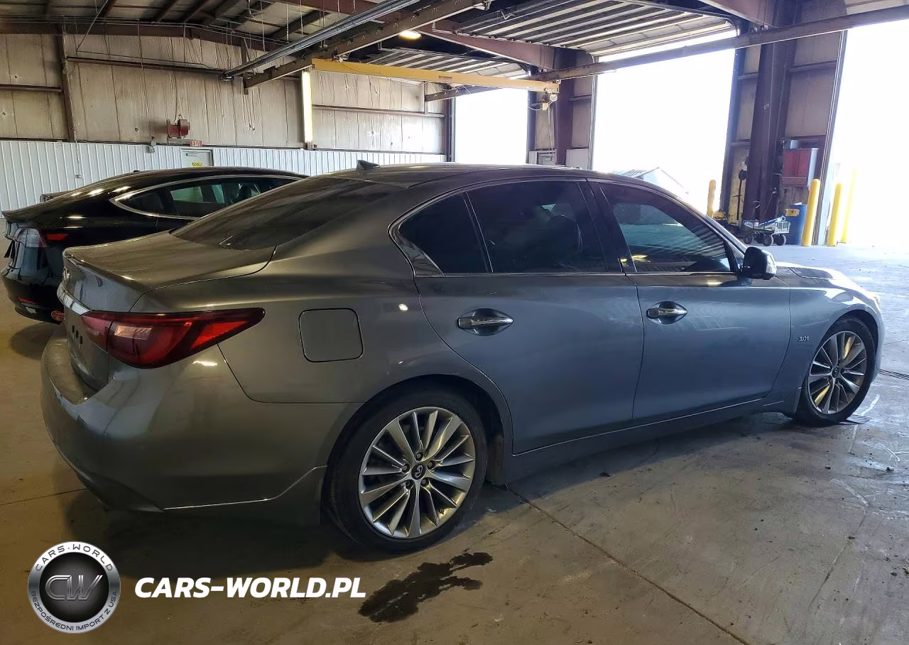 2018 Infiniti Q50 3.0T Luxe VIN:JN1EV7AR4JM610039 - 3