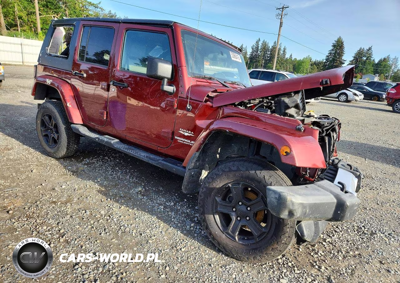 2008 Jeep Wrangler Unlimited Sahara VIN:1J4GA59158L552828 - 4