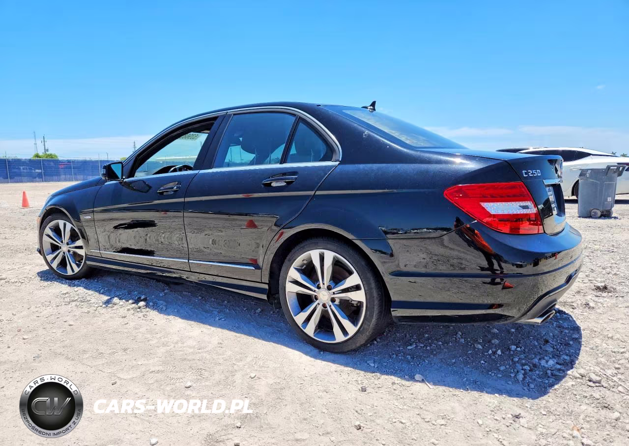 2012 Mercedes-Benz C 250 VIN:WDDGF4HB3CR209166 - 2
