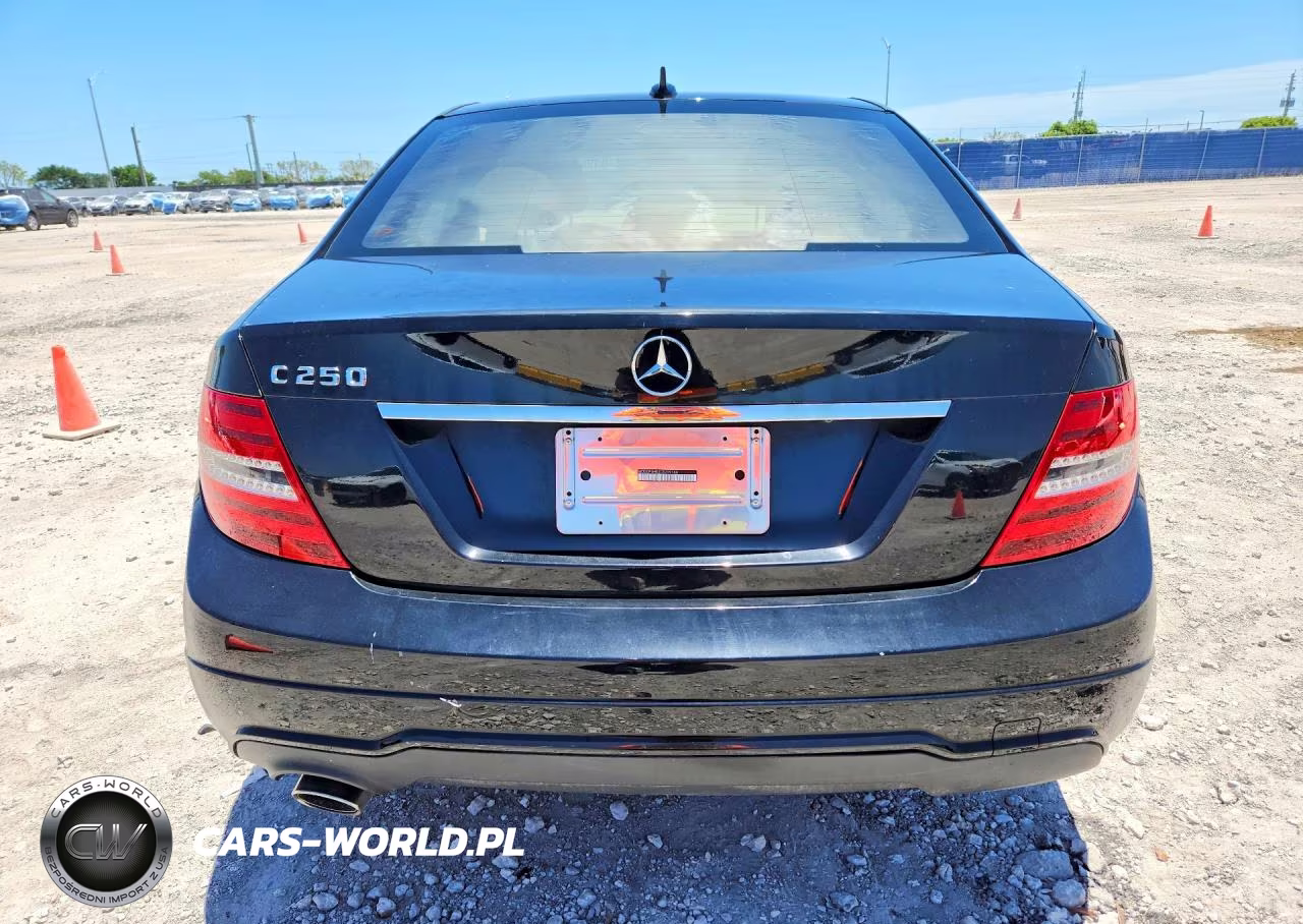 2012 Mercedes-Benz C 250 VIN:WDDGF4HB3CR209166 - 6