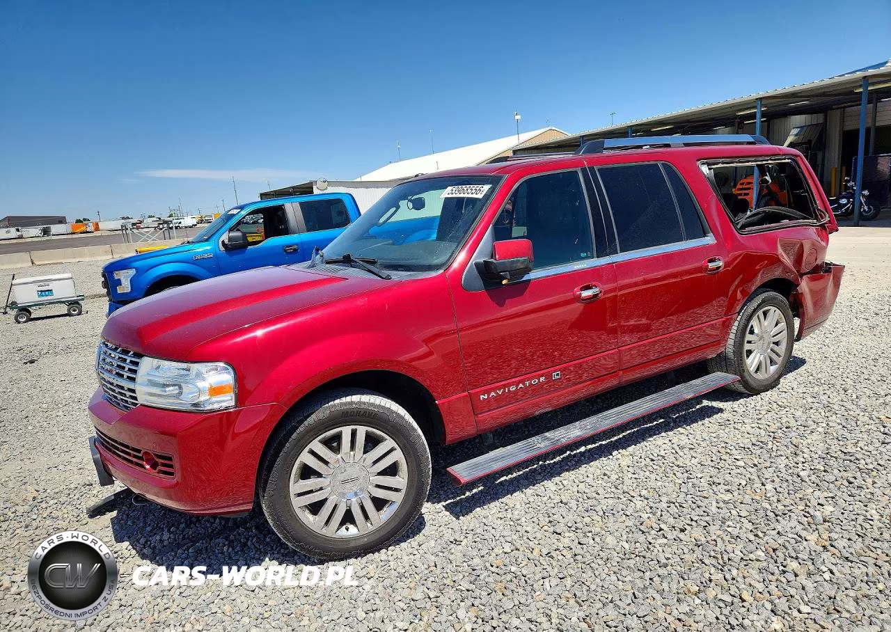 2013 Lincoln Navigator L