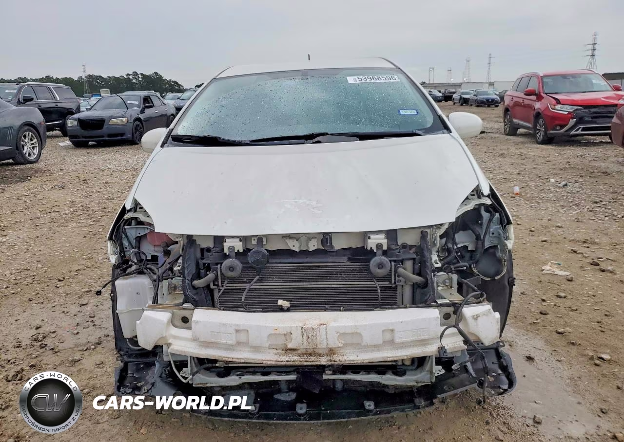 2015 Toyota Prius Four VIN:JTDKN3DU7F0405113 - 5