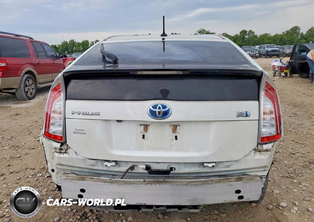 2015 Toyota Prius Four VIN:JTDKN3DU7F0405113 - 6